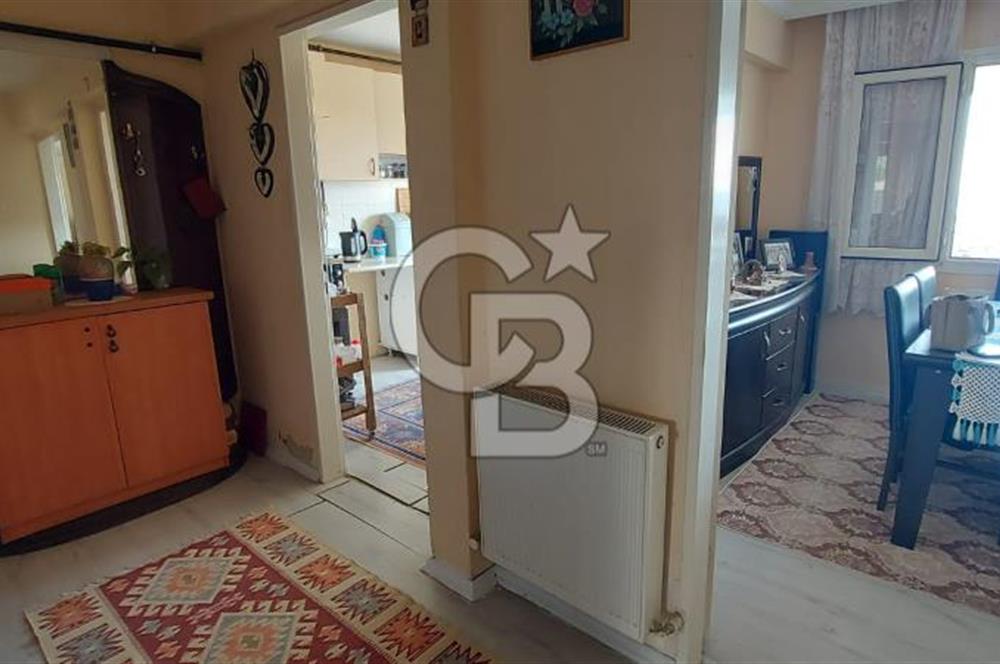 İZMİR ÇİĞLİ YAKAKENT’TE SATILIK 1+1 FİYATINA 3+1 CB~PH