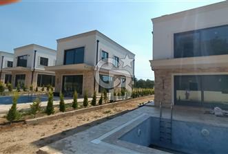 GÜZELYALI 3+1 SATILIK VİLLA