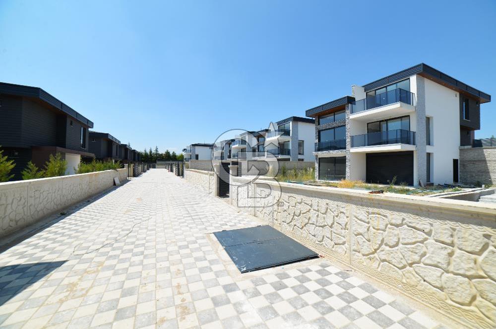 Gölbaşı Karşıyaka Arman life Sitesi UltraLüks Satılık 5+2 Villa