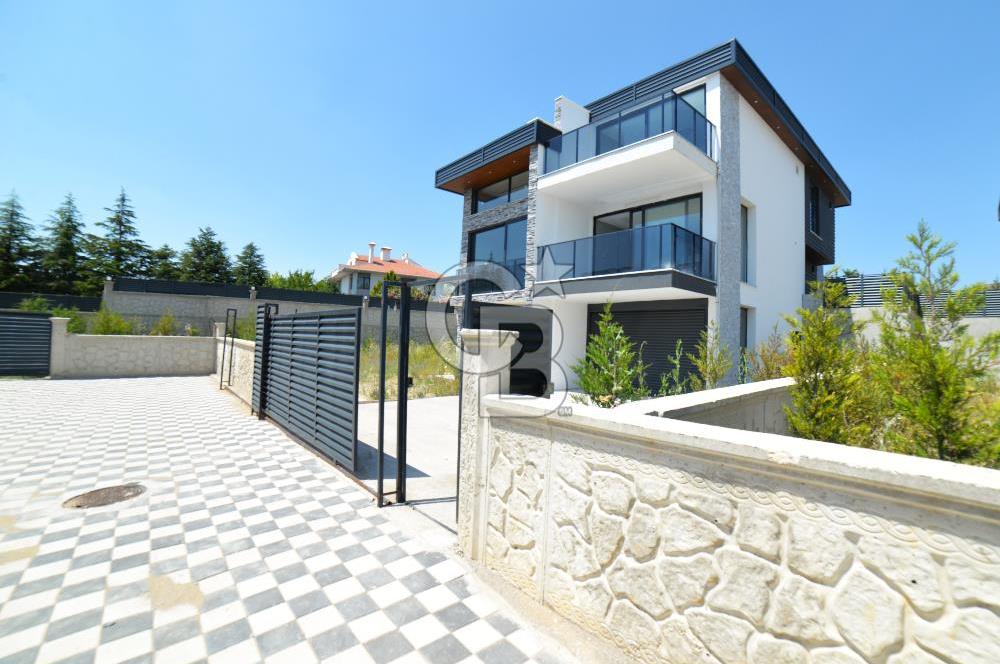 Gölbaşı Karşıyaka Arman life Sitesi UltraLüks Satılık 5+2 Villa