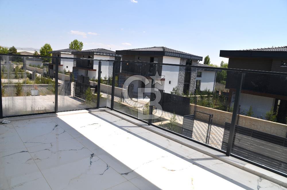 Gölbaşı Karşıyaka Arman life Sitesi UltraLüks Satılık 5+2 Villa