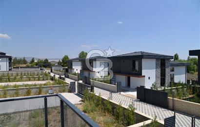 Gölbaşı Karşıyaka Arman life Sitesi UltraLüks Satılık 5+2 Villa