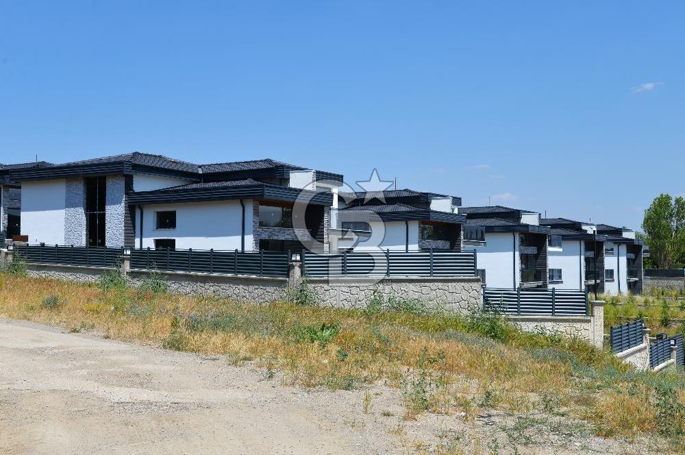 Gölbaşı Karşıyaka Arman life Sitesi UltraLüks Satılık 5+2 Villa