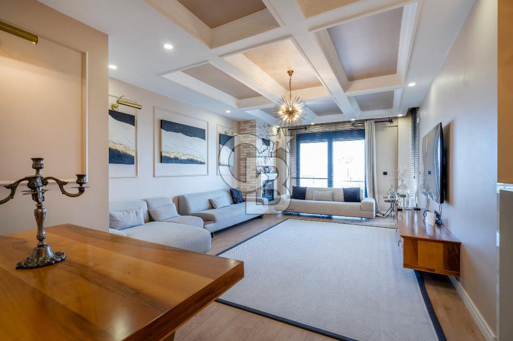 GEMLİK CUMHURİYET' DE SİTE İÇERİSİNDE 4+1 SATILIK DAİRE