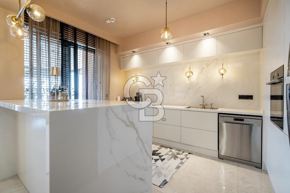 GEMLİK CUMHURİYET' DE SİTE İÇERİSİNDE 4+1 SATILIK DAİRE