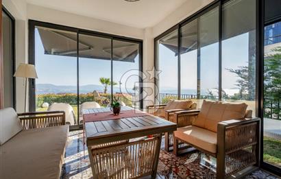 GEMLİK CUMHURİYET' DE SİTE İÇERİSİNDE 4+1 SATILIK DAİRE