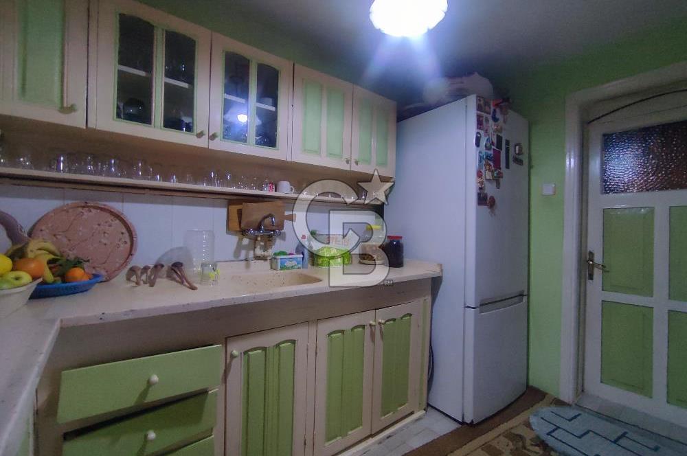Ayvalık Merkez Çarşı İçinde Satılık Müstakil Ev 