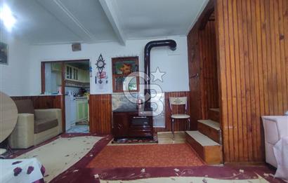 Ayvalık Merkez Çarşı İçinde Satılık Müstakil Ev 