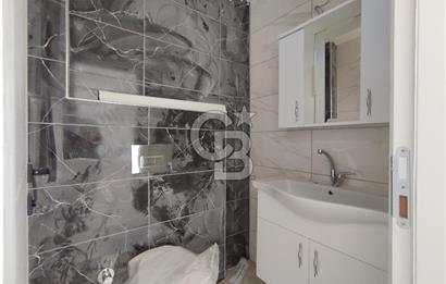 Deniz Kenarında Havuzlu Sitede Satılık Sıfır Villa 
