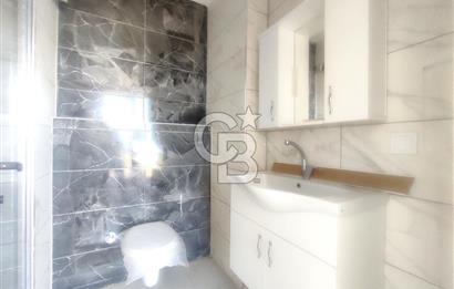 Deniz Kenarında Havuzlu Sitede Satılık Sıfır Villa 