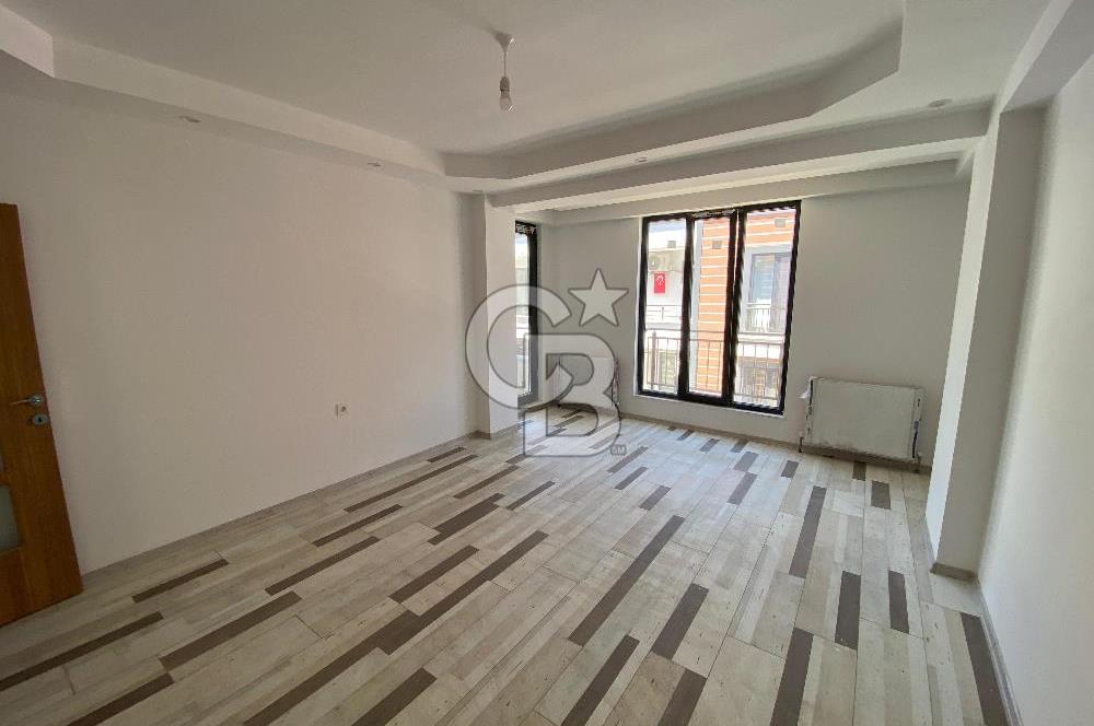 KARTEPE FSM'DE SIFIR KİRALIK 3+1 EĞİMSİZ DUBLEKS DAİRE CB TOWER