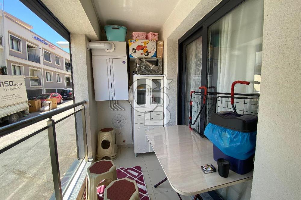 ÇİĞLİ'DE KAPALI MUTFAK 2+1 SATILIK FIRSAT DAİRE