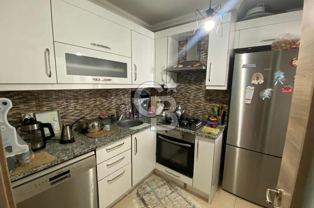 ÇİĞLİ'DE KAPALI MUTFAK 2+1 SATILIK FIRSAT DAİRE