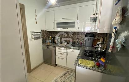 ÇİĞLİ'DE KAPALI MUTFAK 2+1 SATILIK FIRSAT DAİRE