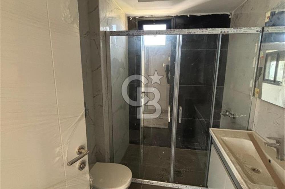 Tam Müstakil Havuzlu Satılık 4+1 Villa