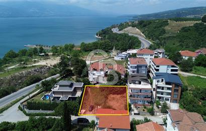 ESENTEPE Mah.nde İMARLI,VİLLA YAPIMINA UYGUN GÖL MANZARA arsa !
