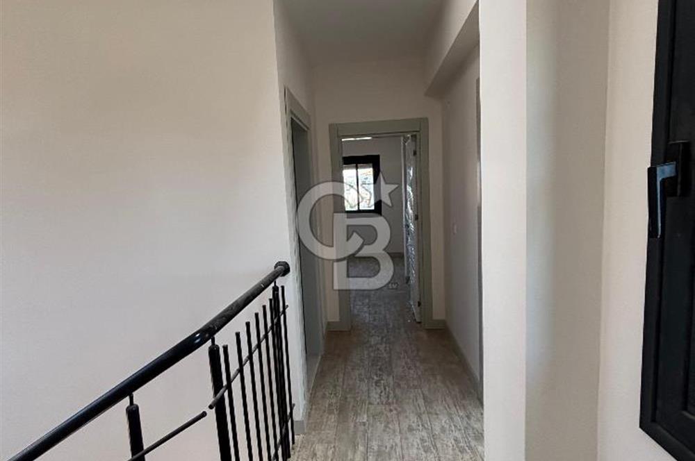Tam Müstakil Havuzlu Satılık 4+1 Villa