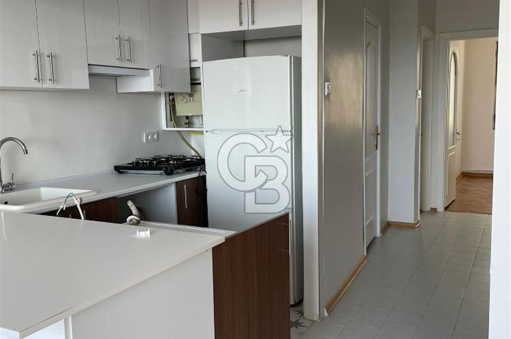 TÜRKALİ MAHALLESİ'NDE BOĞAZ MANZARALI 2+1 YENİLENMİŞ DAİRE