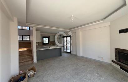 Tam Müstakil Havuzlu Satılık 4+1 Villa