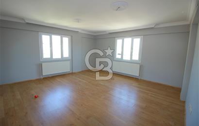 Gaziemir Irmak Mah.de 3+1 - 175 M² Köşe Konum Satılık Daire