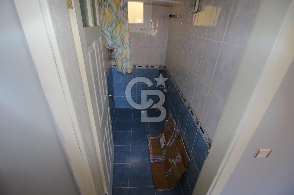 Gaziemir Irmak Mah.de 3+1 - 175 M² Köşe Konum Satılık Daire