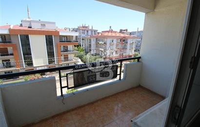 Gaziemir Irmak Mah.de 3+1 - 175 M² Köşe Konum Satılık Daire