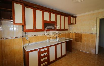 Gaziemir Irmak Mah.de 3+1 - 175 M² Köşe Konum Satılık Daire