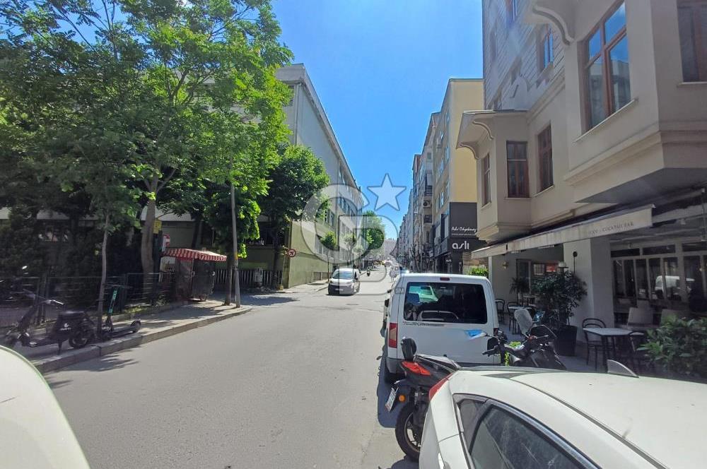 İstanbul Şişli Silahşör Caddesi'nde satılık restoran/ fastfood