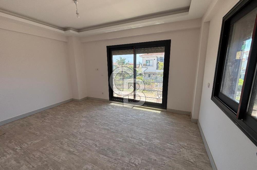 Tam Müstakil Havuzlu Satılık 4+1 Villa