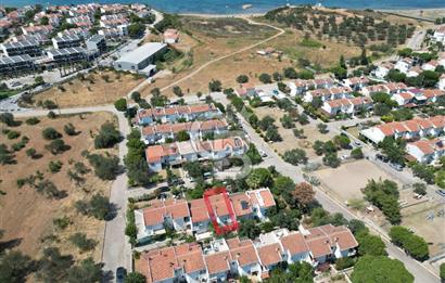 Sahil kent Site İçinde 2.5+1  Bahçeli Villa