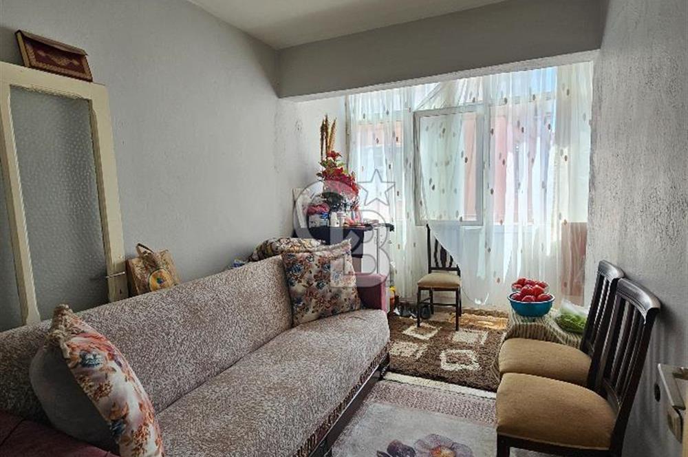 KARABAĞLAR YEŞİLLİK CADDESİ YAKINI SATILIK 2+1 DAİRE
