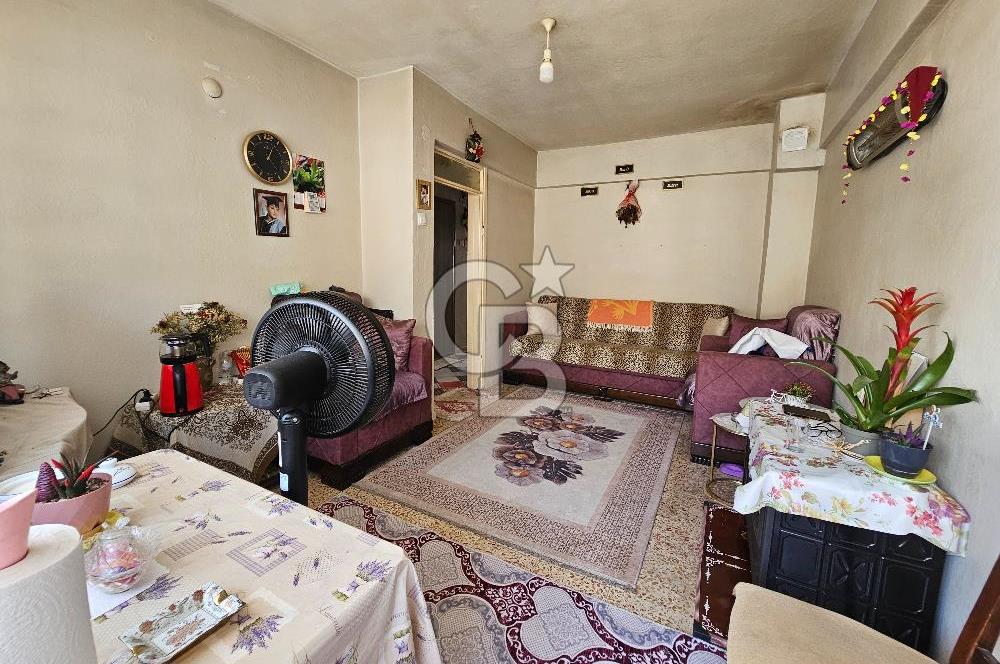 KARABAĞLAR YEŞİLLİK CADDESİ YAKINI SATILIK 2+1 DAİRE