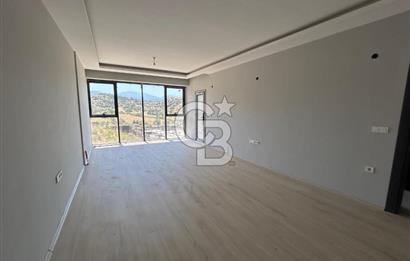 ERGENEKON ARŞ KONAKLARINDA SATILIK 3+1 ARAKAT DAİRE