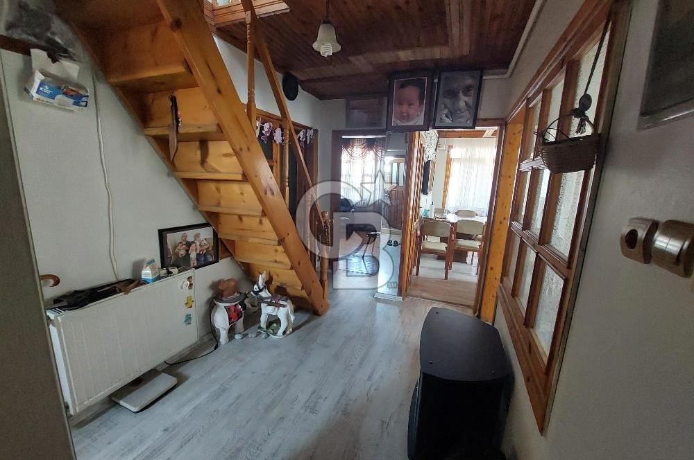 Pendik Kaynarca mah 80 m2 arsa paylı satılık 3+1 dubleks daire