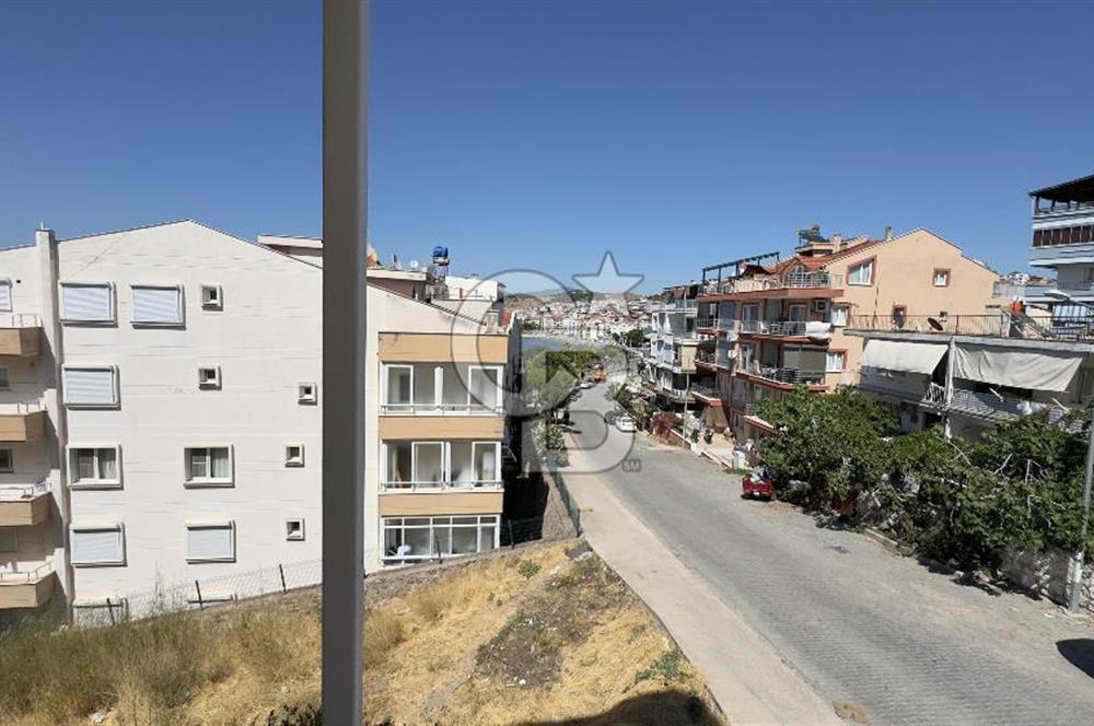 CB.Route'tan Yakamozda Denize İkinci Sıra Satılık 2+1 Daire