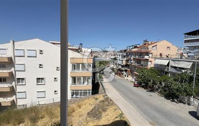 CB.Route'tan Yakamozda Denize İkinci Sıra Satılık 2+1 Daire