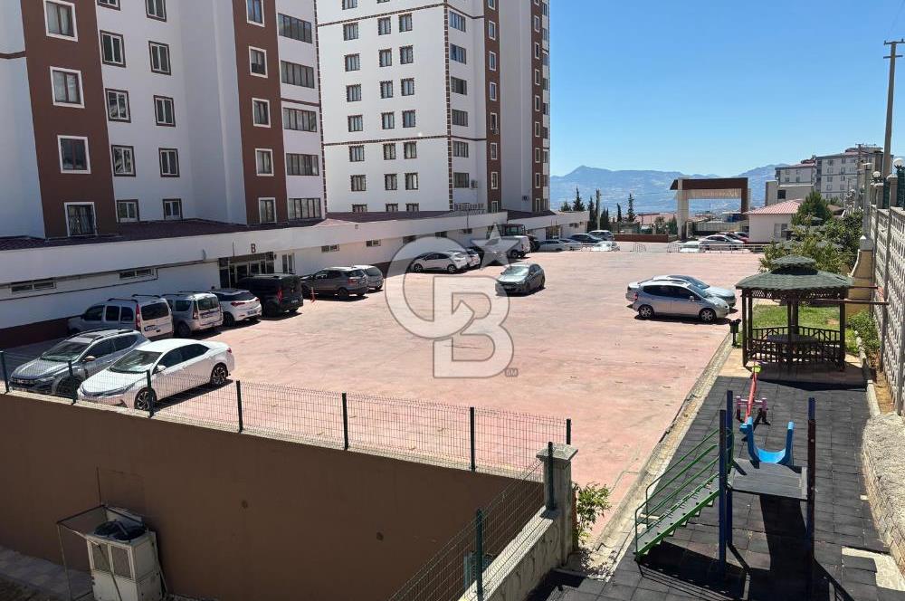 CB'DEN HÜRRİYET MH.DE CADDE ÜZERİNDE SATILIK LÜKS 5+1 DAİRE