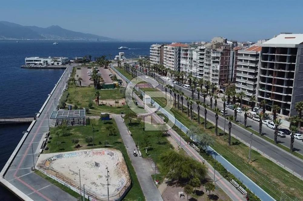 KARŞIYAKA YALI'DA 3+1 SATILIK DAİRE