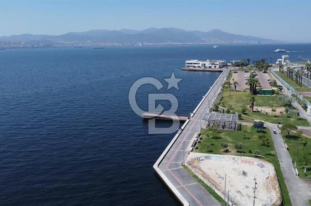 KARŞIYAKA YALI'DA 3+1 SATILIK DAİRE