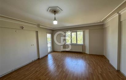 Manisa 75. Yıl Cadde Üzeri 2.Kat 3+1 Kiralık Ara Daire