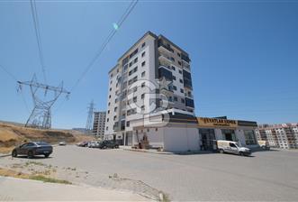                                       MENEMEN ULUKENTTE MERKEZİ KONUM DA 2+1 DAİRE      