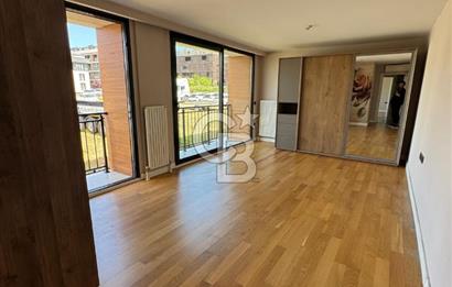 Kemerburgaz'da Livera Homesta Satılık Lüks 4+1 Bahçeli Dubleks