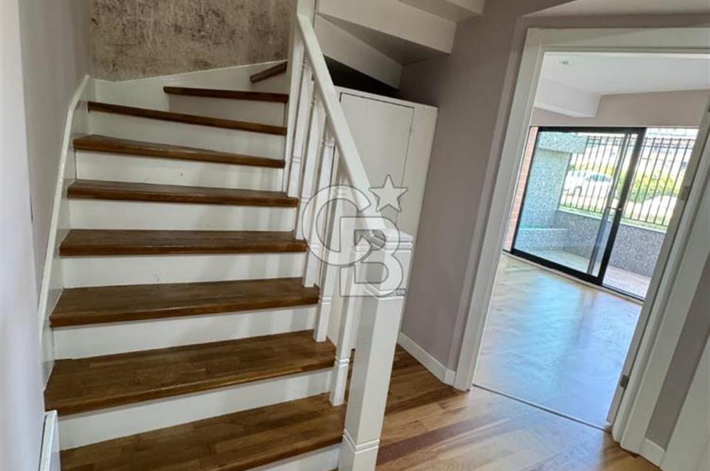Kemerburgaz'da Livera Homesta Satılık Lüks 4+1 Bahçeli Dubleks