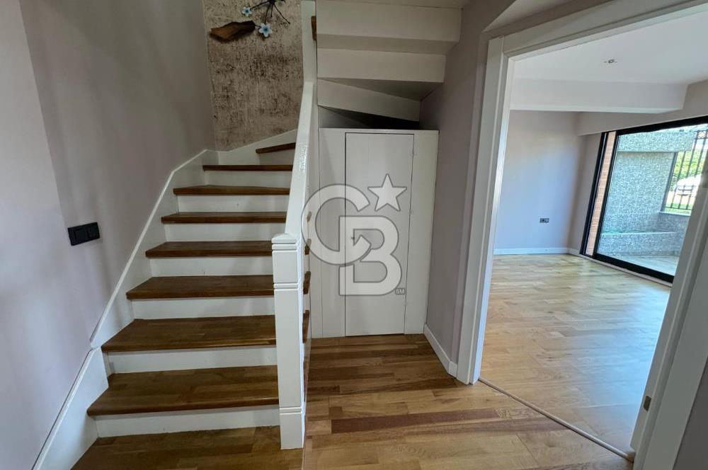 Kemerburgaz'da Livera Homesta Satılık Lüks 4+1 Bahçeli Dubleks