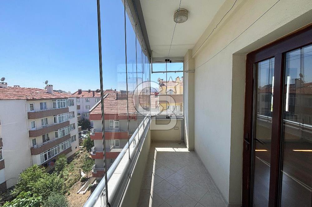 BALIKESİR BAHÇELİEVLER'DE KÖŞE KONUMDA, GENİŞ VE FERAH 3+1 SATILIK DAİRE!