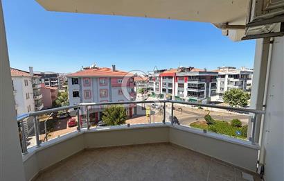 BALIKESİR BAHÇELİEVLER'DE KÖŞE KONUMDA, GENİŞ VE FERAH 3+1 SATILIK DAİRE!
