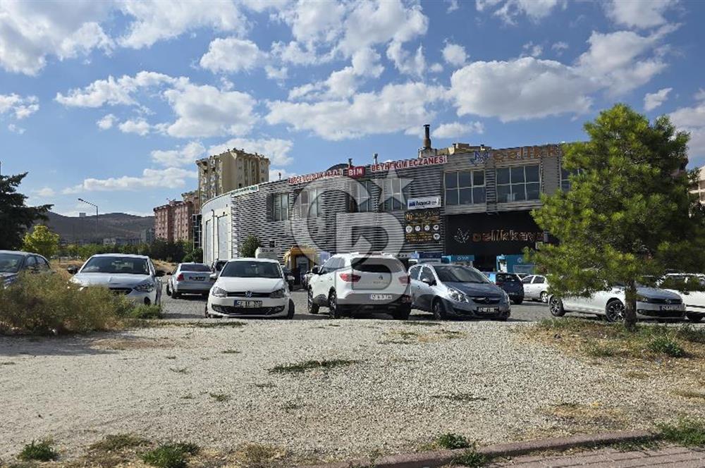 COLDWELL BANKERDAN YAZIR TOKİ AVM'DE SATILIK DÜKKAN