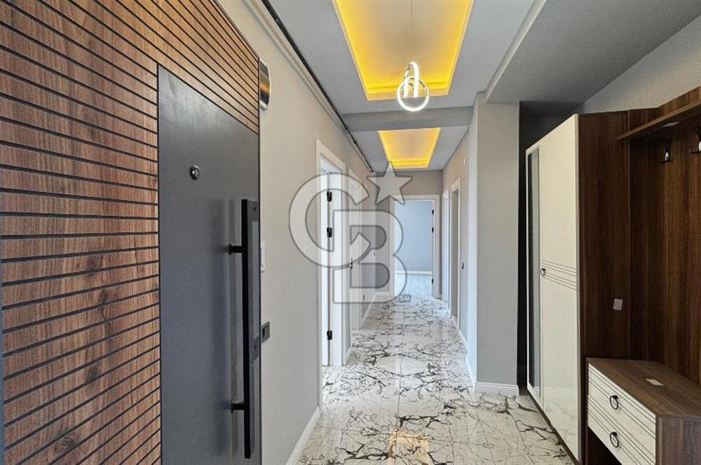 Deniz Manzaralı Geniş Kullanım Alanına Sahip 3+1 / 0 Daire