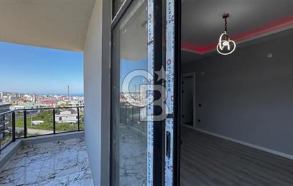 Deniz Manzaralı Geniş Kullanım Alanına Sahip 3+1 / 0 Daire