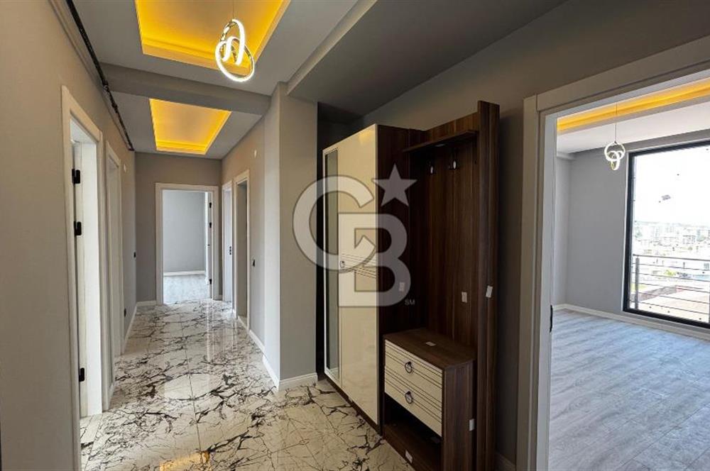 Deniz Manzaralı Geniş Kullanım Alanına Sahip 3+1 / 0 Daire